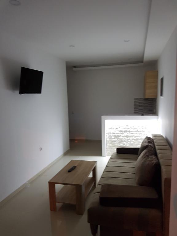 Avdiu Apartment Улцинь Экстерьер фото
